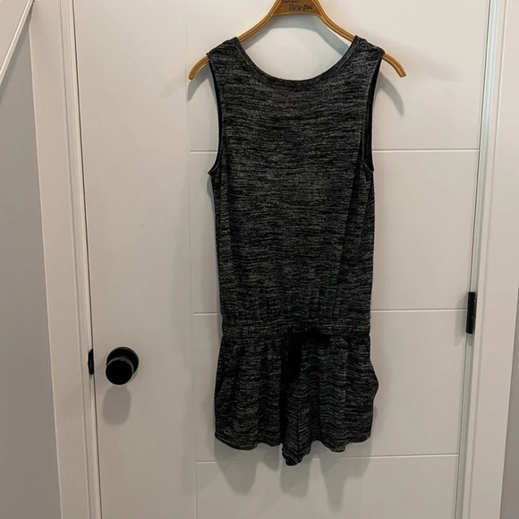 Aritzia Wilfred Free romper size XS - Picture 2 of 12